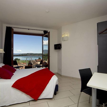 Hotel La Locanda Cadrezzate Bagian luar foto