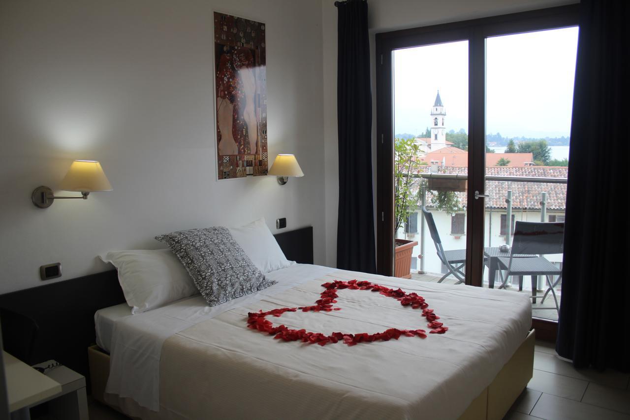 Hotel La Locanda Cadrezzate Bagian luar foto